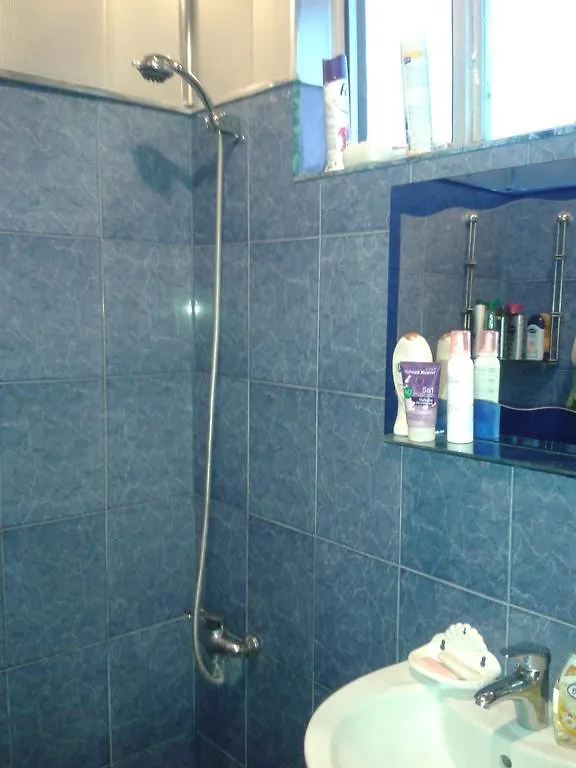Homestay Izolda Μπατούμι